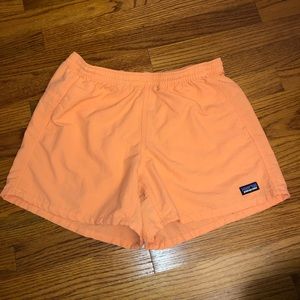 Patagonia baggies - bright orange